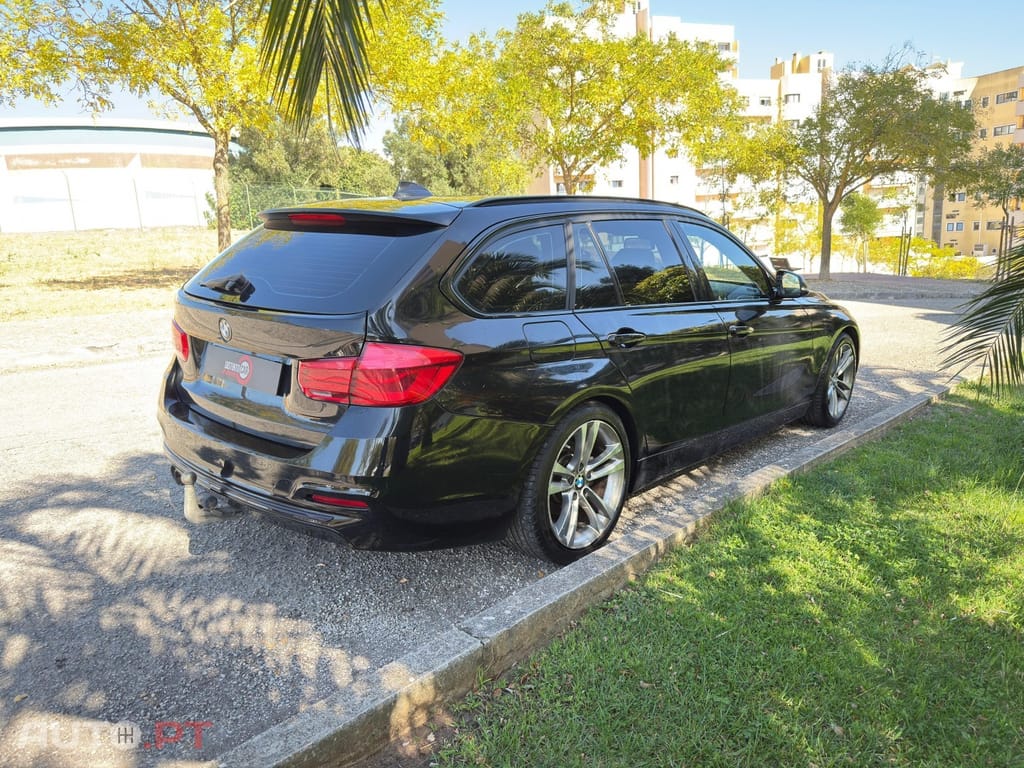 BMW 320 d Touring Aut. Efficient Dynamics Edition Blue Perf. Sport Line
