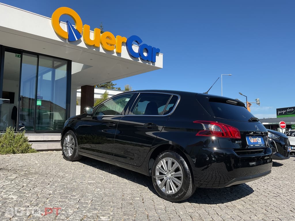 Peugeot 308 1.2 PureTech Allure EAT8