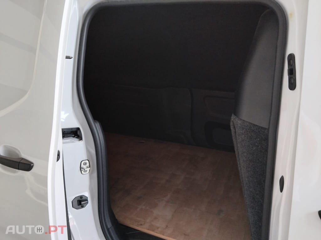 Peugeot Partner 1.5 BlueHDi Longa