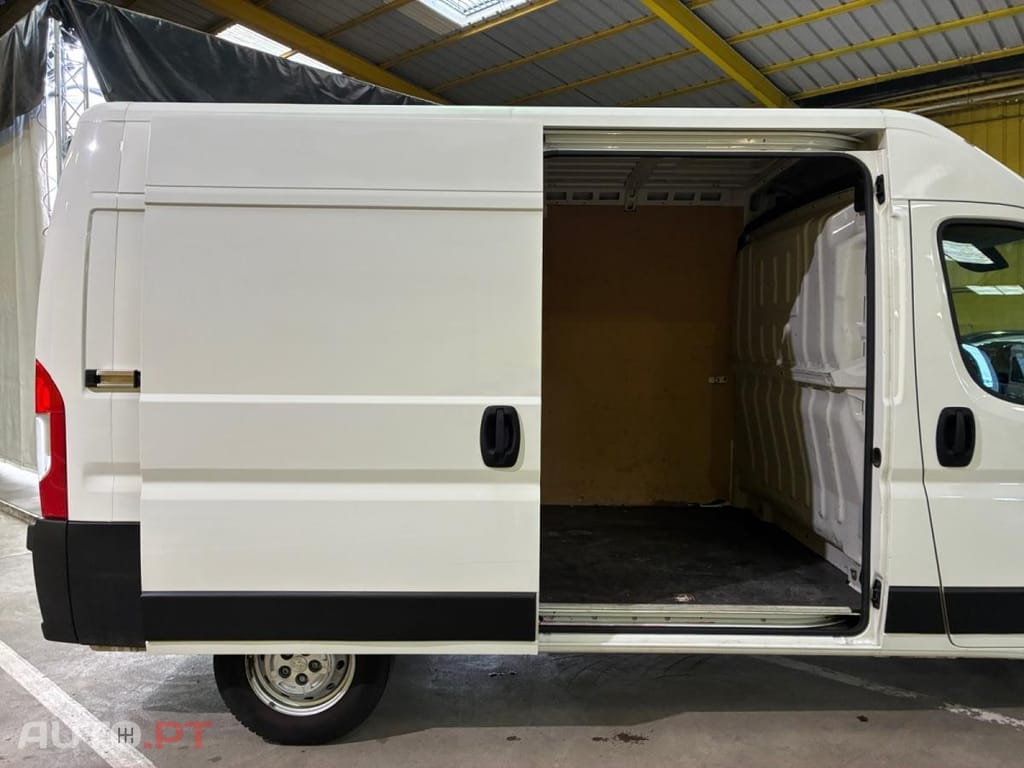 Peugeot Boxer 2.2 BlueHDi 333 L2H2