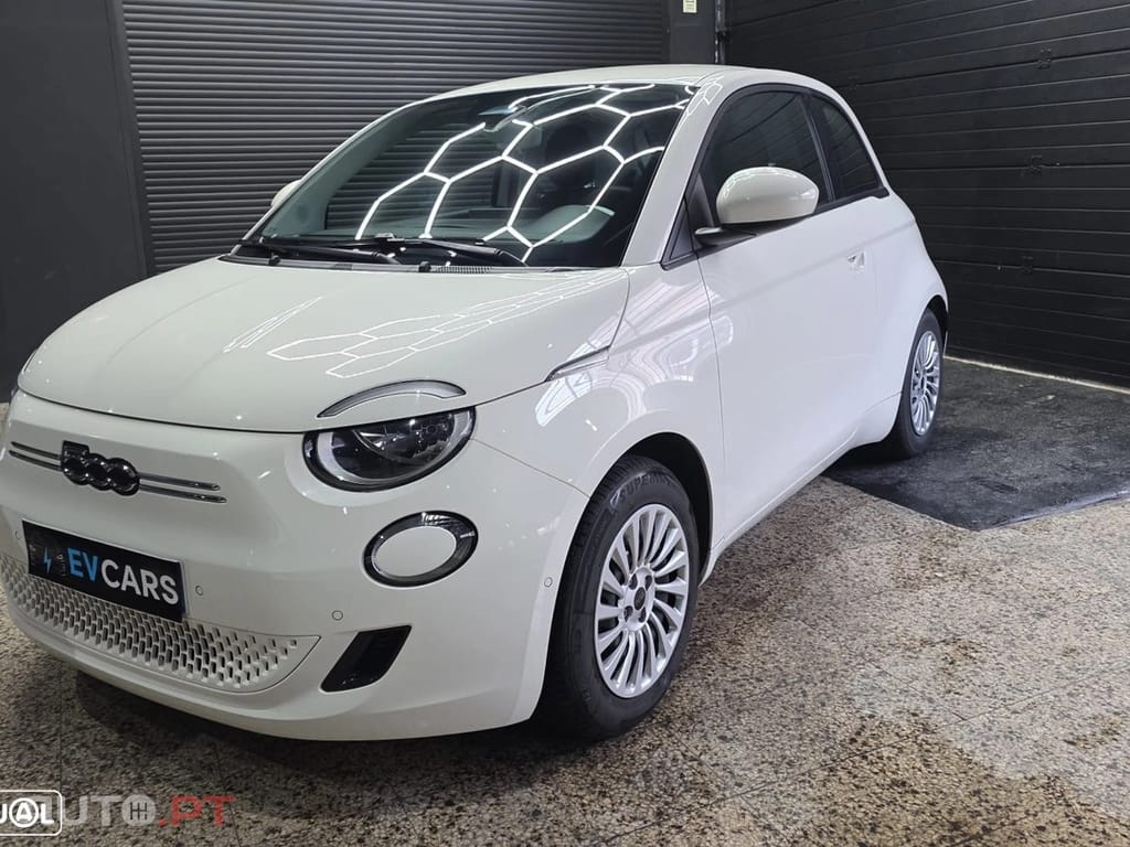 Fiat 500e 42 kWh Icon