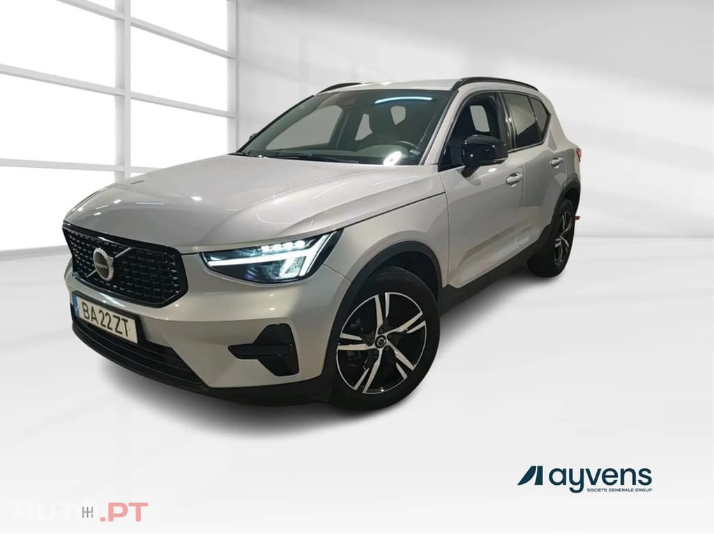 Volvo XC40 1.5 T2 Plus Dark Auto