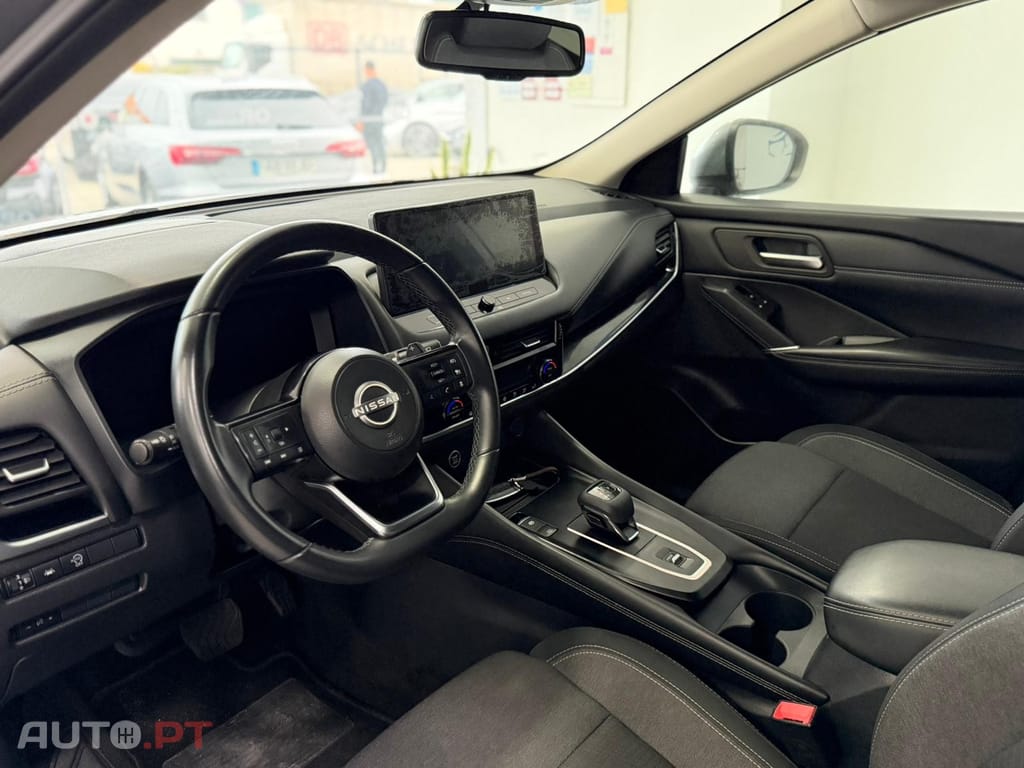 Nissan Qashqai 1.3 DIG-T N-Connecta Xtronic
