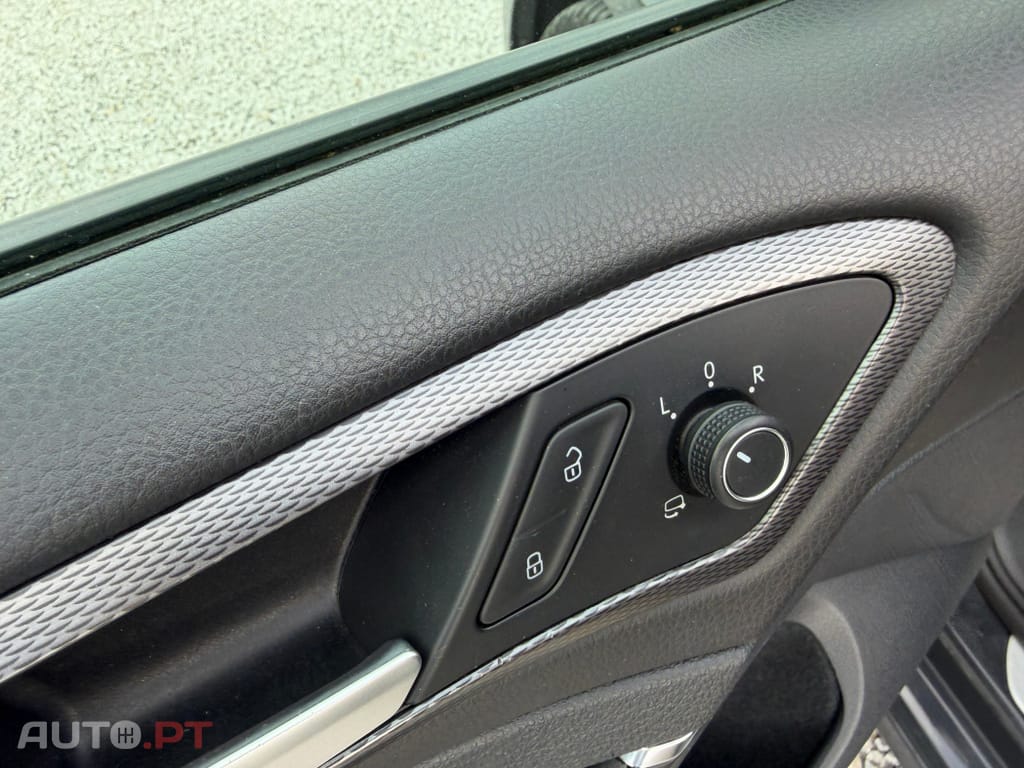 Volkswagen Golf 1.6 TDI BlueMotion Lounge