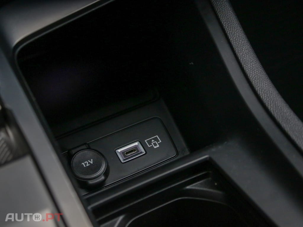 Peugeot 308 PureTech 130 EAT8 Active Pack