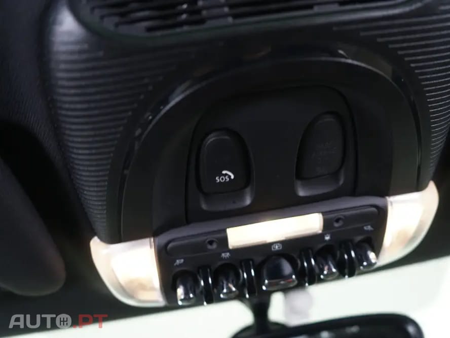 MINI Cooper Cooper SE Premium Classic