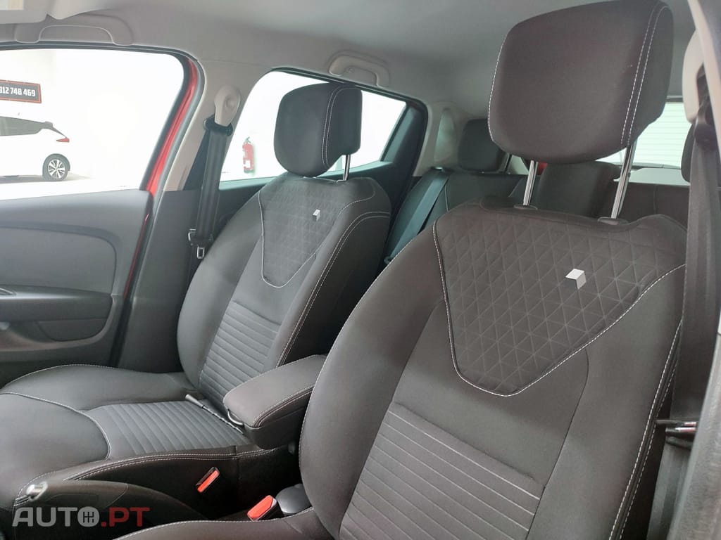 Renault Clio Limited