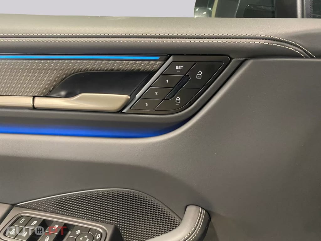 Porsche Macan Turbo  I.V.A DEDUTÍVEL