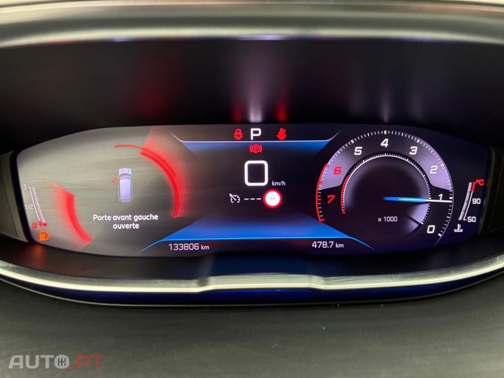 Peugeot 5008 1.2 PureTech Active Pack EAT8