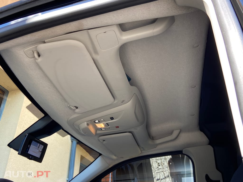 Peugeot Partner 1.6 HDI 100 CV  CarPlay
