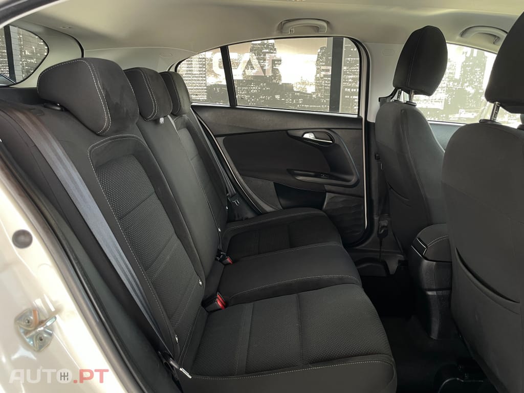 Fiat Tipo 1.3 M-Jet Lounge Tech J17