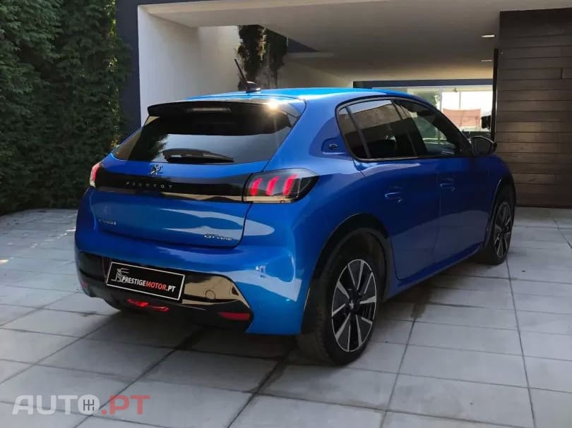 Peugeot E-208 E GT Line