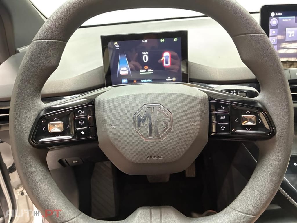MG MG4 51 kWh Standard