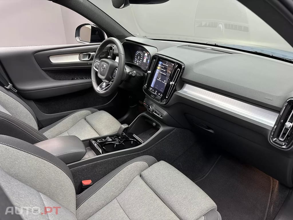 Volvo XC40 1.5 T4 PHEV R-Design