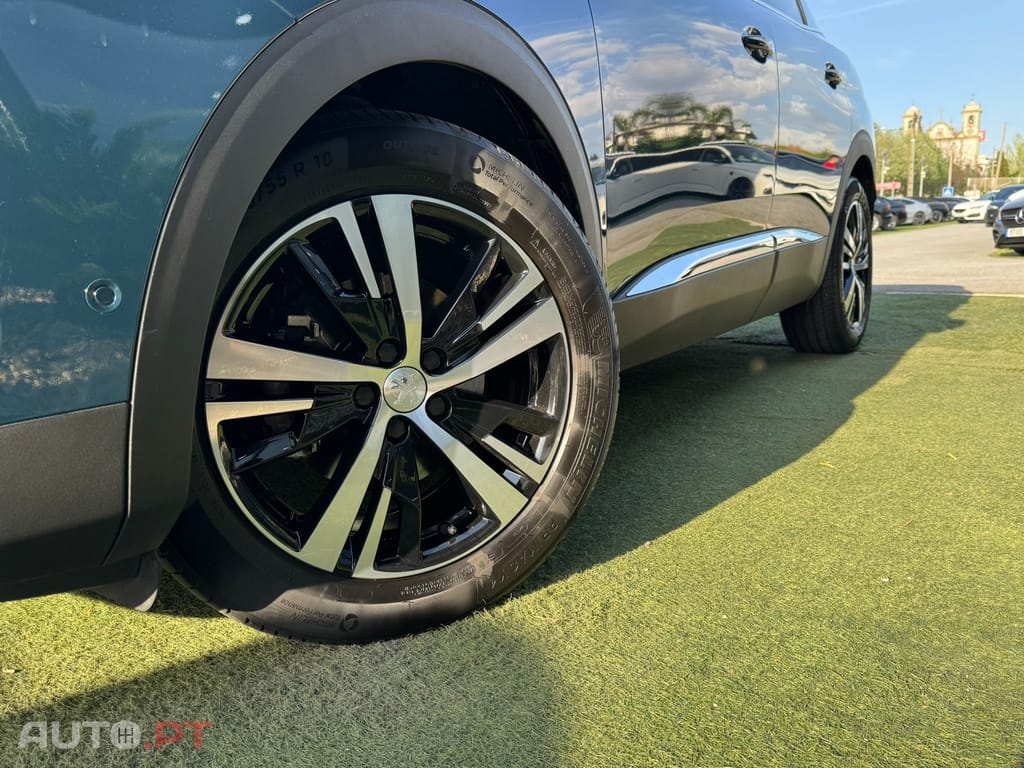 Peugeot 3008 1.5 BlueHDi GT EAT8