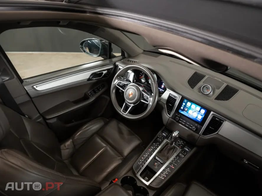 Porsche Macan S