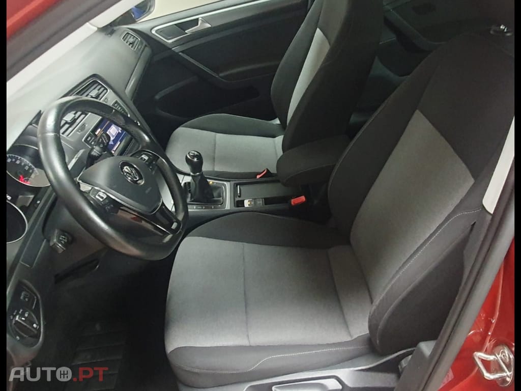 Volkswagen Golf Bluemotion