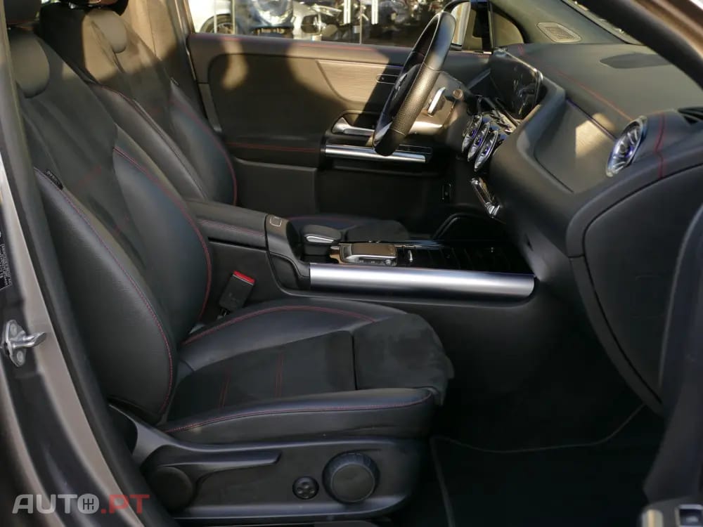 Mercedes-Benz EQA 250 AMG Line