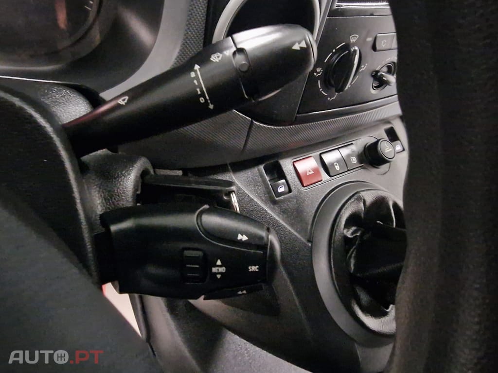 Citroen Berlingo 1.6 BLUEHDI IVA DEDUTIVEL APENAS 15.000KMS