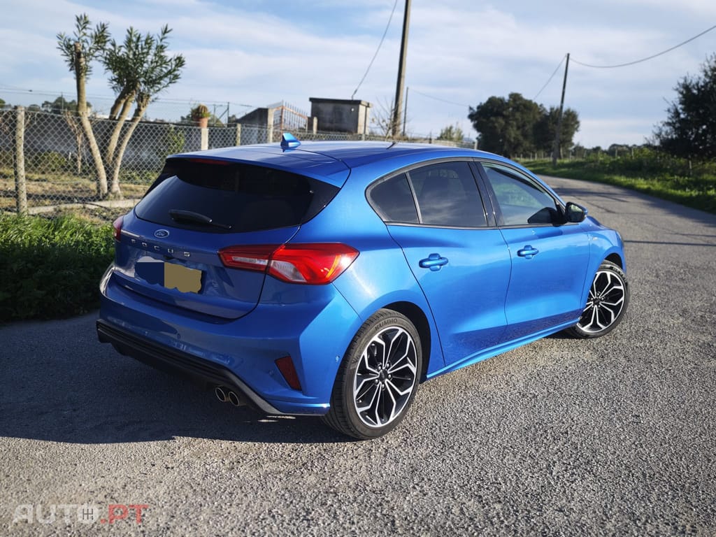 Ford Focus 1.0 EcoBoost ST-Line