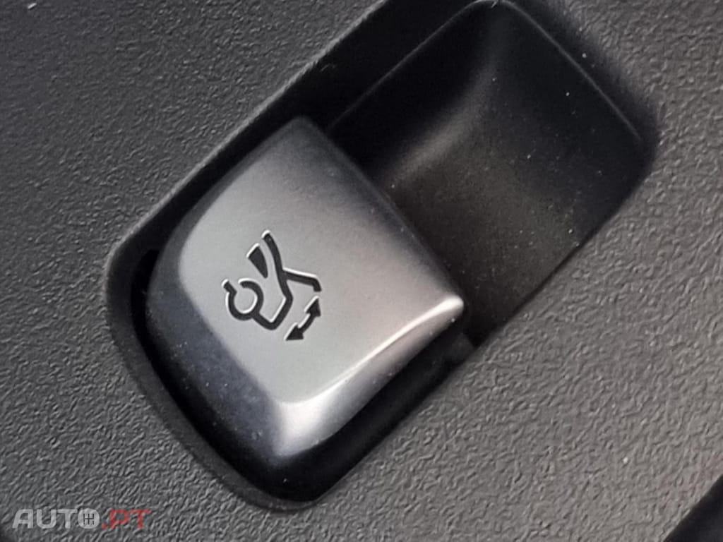 Mercedes-Benz E 300 e Station