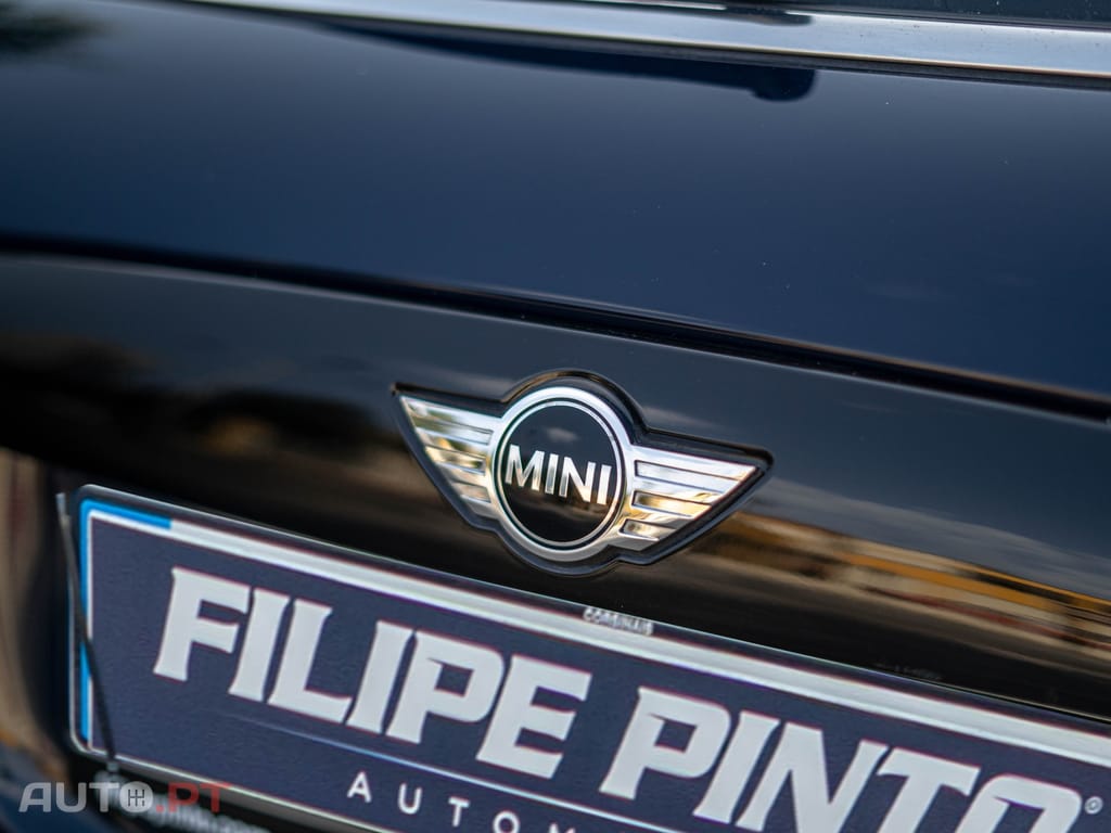 MINI Cooper Cooper D Auto