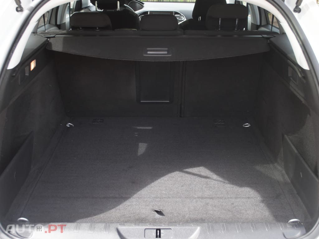 Peugeot 308 SW STYLE 1.6 HDI 100cv