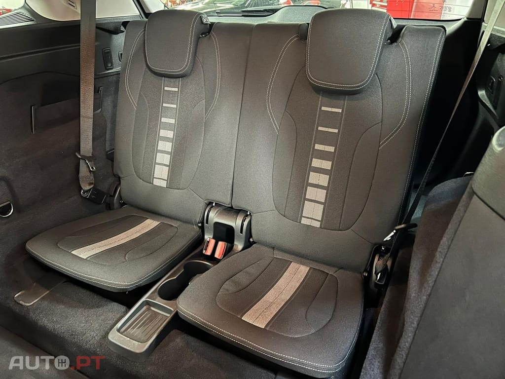 BMW 216 d Auto 7L Advantage