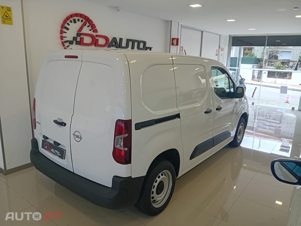 Opel Combo 1.5 CDTi L1H1 NJoy, IVA Dedutível, Nacional