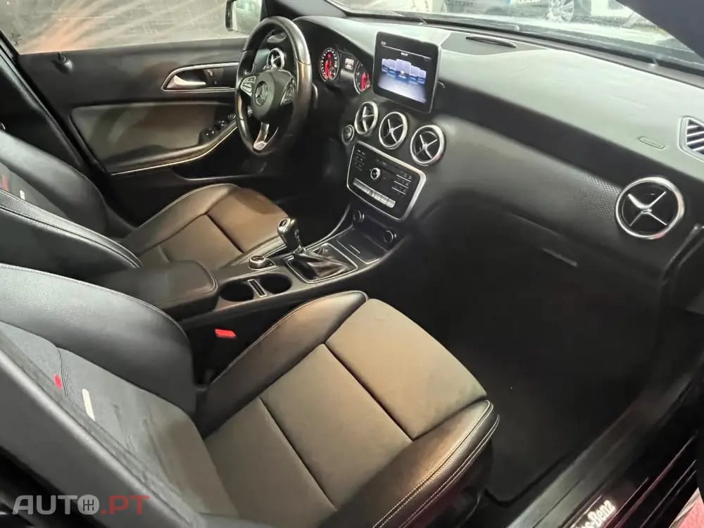 Mercedes-Benz A 180 d AMG Line