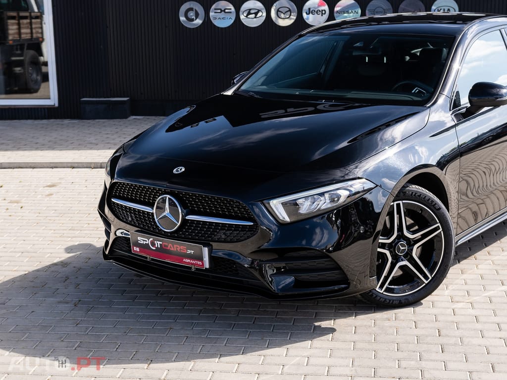 Mercedes-Benz A 250 e 8G-DCT AMG Line — fotografia 3