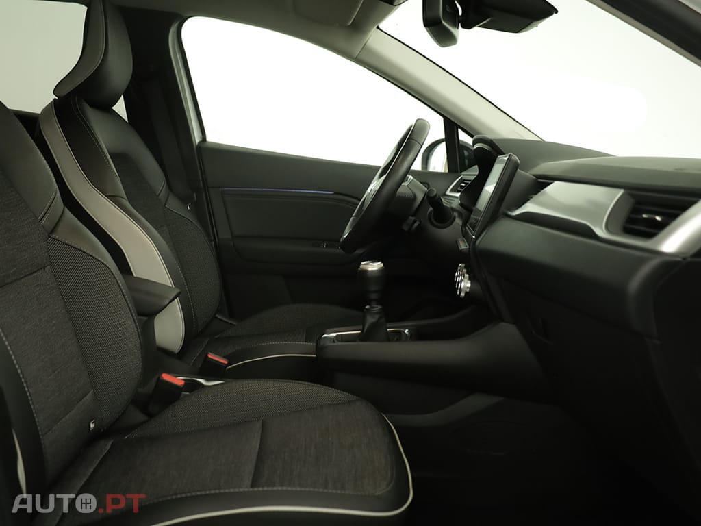Renault Captur 1.0 TCe Techno Bi-Fuel
