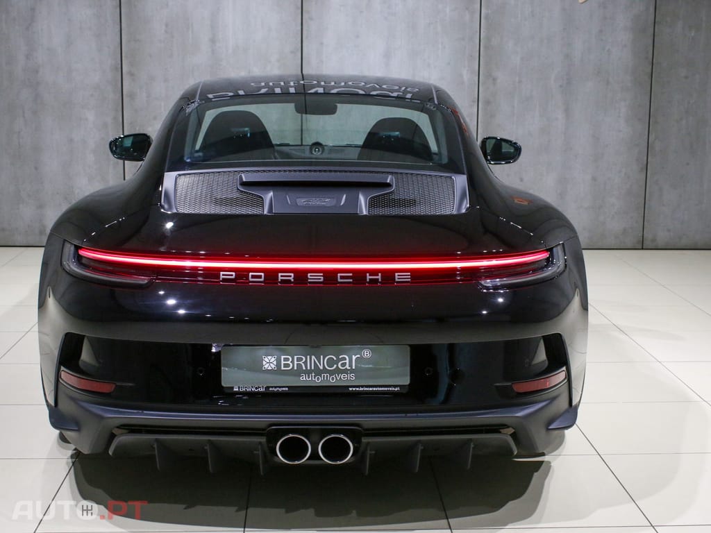 Porsche 992 GT3 Touring Package