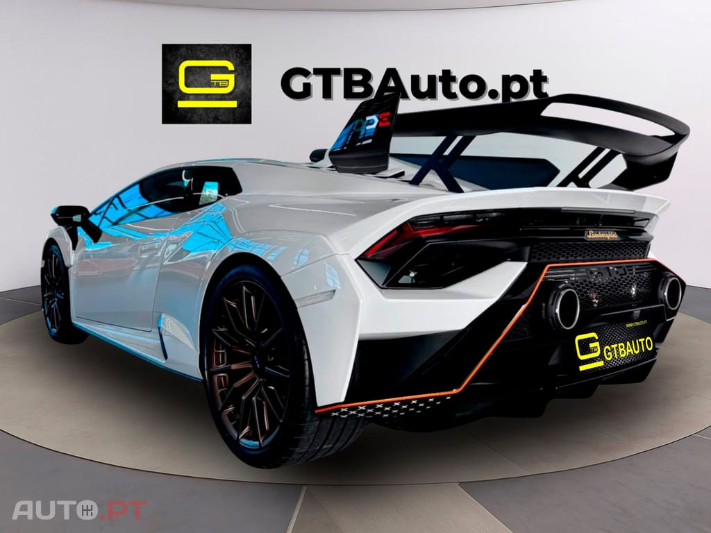 Lamborghini Huracán STO 