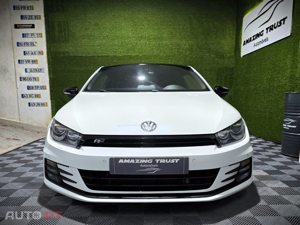 Volkswagen Scirocco 2.0 TSI BlueMotion DSG