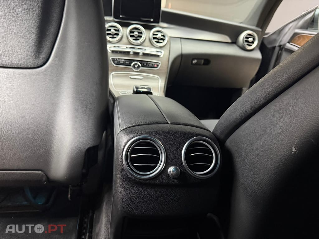 Mercedes-Benz C 220 d 9G-TRONIC AMG Line
