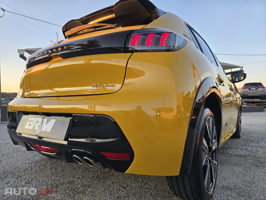 Peugeot 208 1.2 PureTech GT Line EAT8