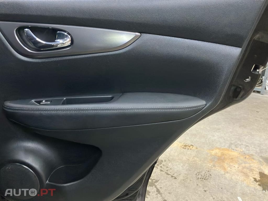 Nissan Qashqai 1.3 DIG-T N-Connecta