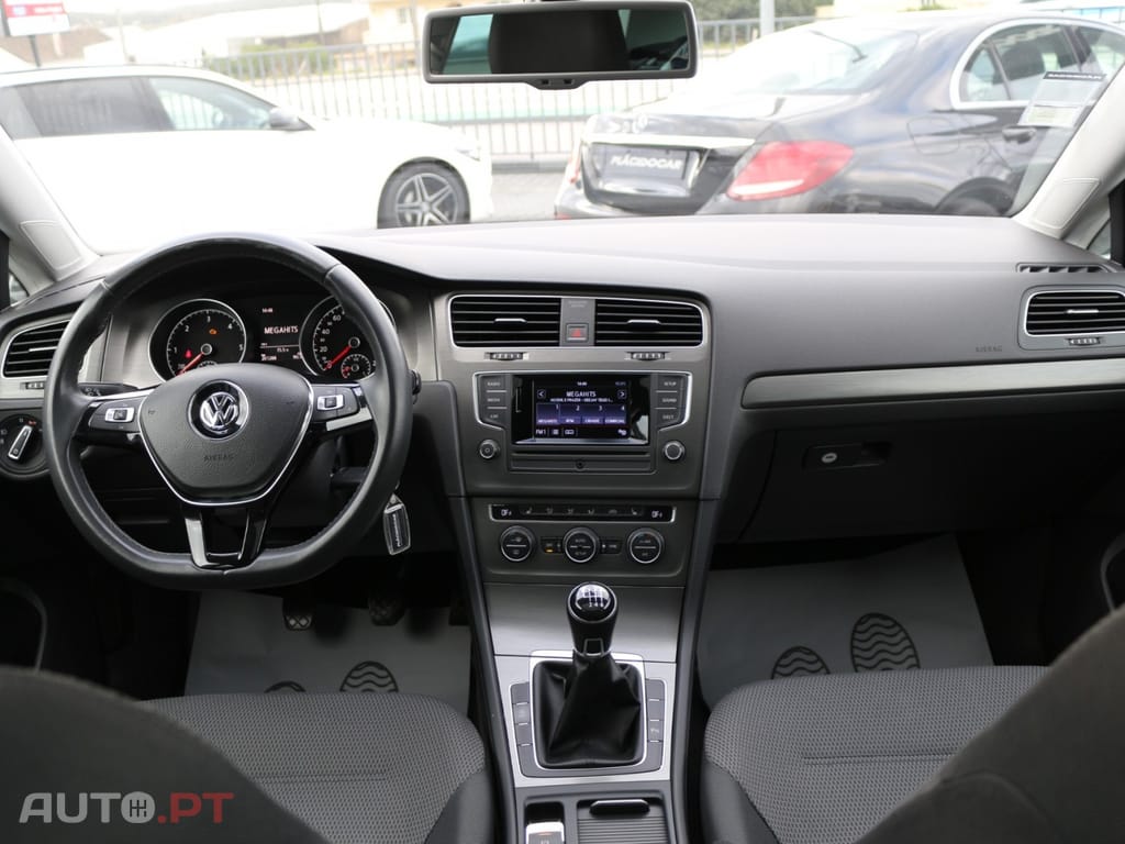 Volkswagen Golf 2.0 TDi Confortline