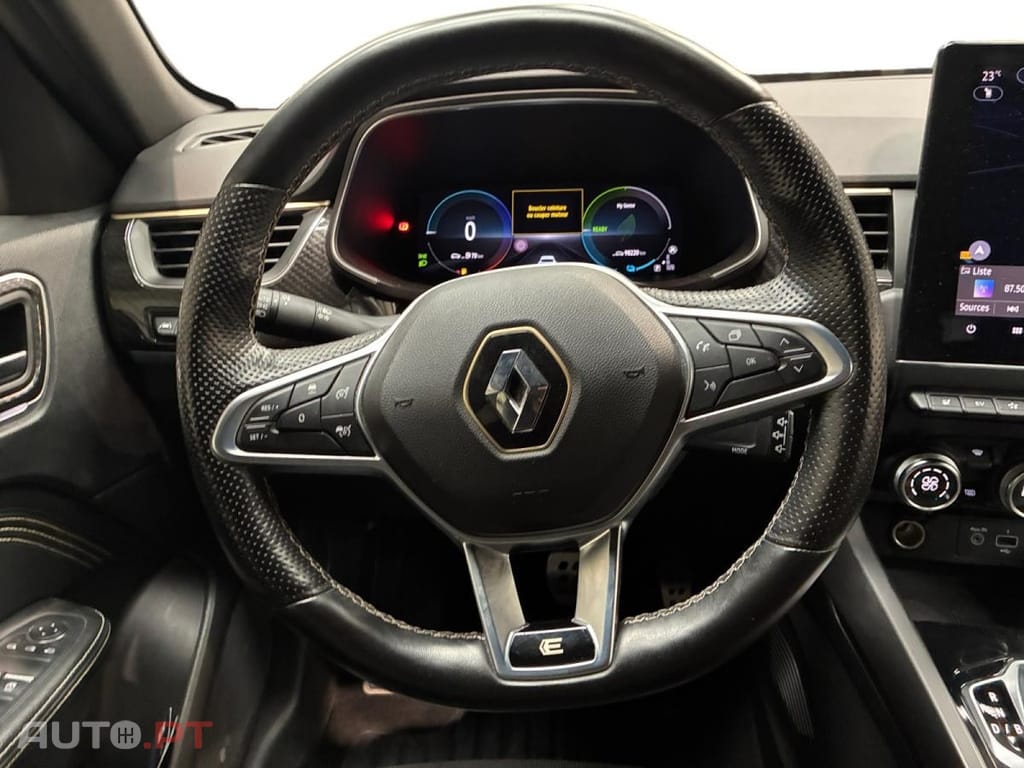 Renault Arkana E-Tech Engineered