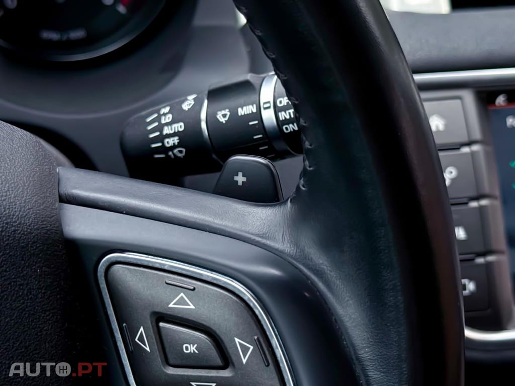 Land Rover Evoque 2.0 TD4 SE Dynamic Auto