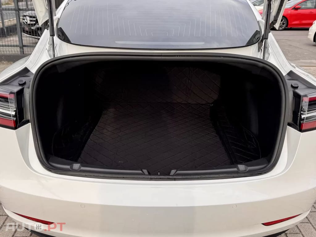 Tesla Model 3 Standard Plus