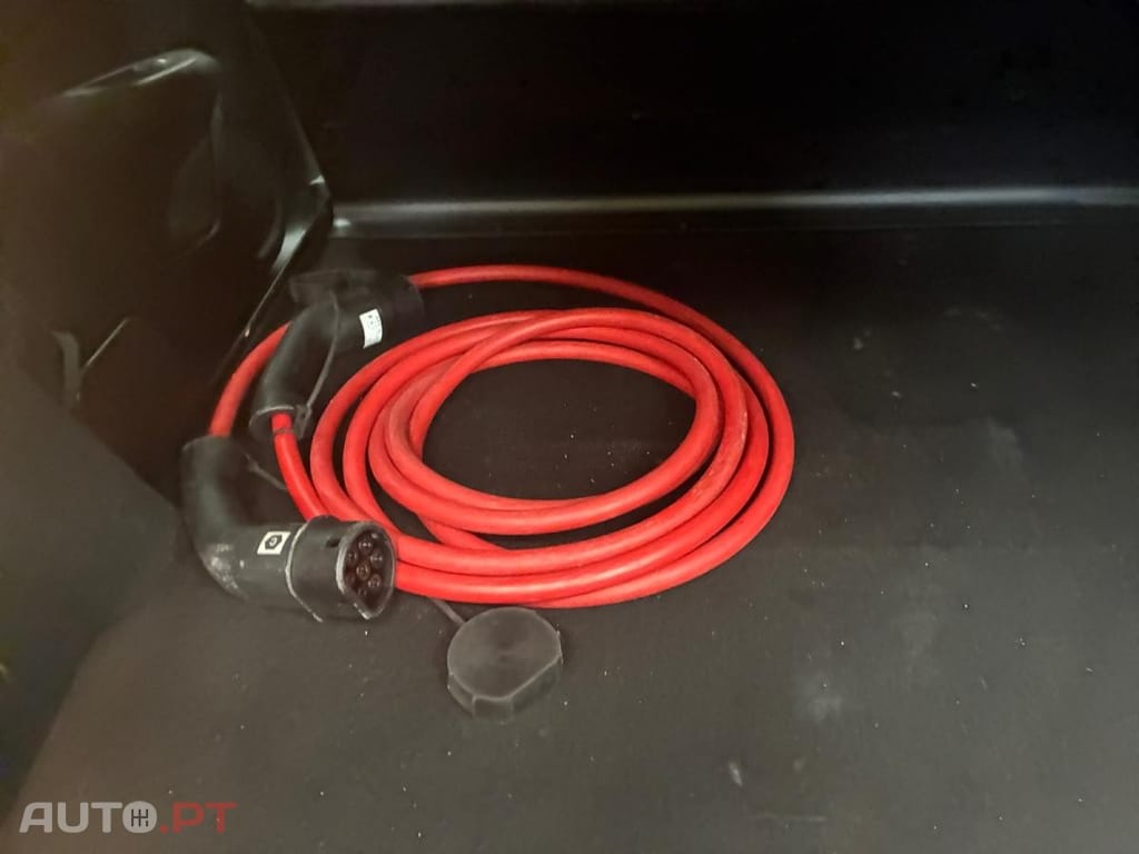 Peugeot E-208 50 kWh Active Pack