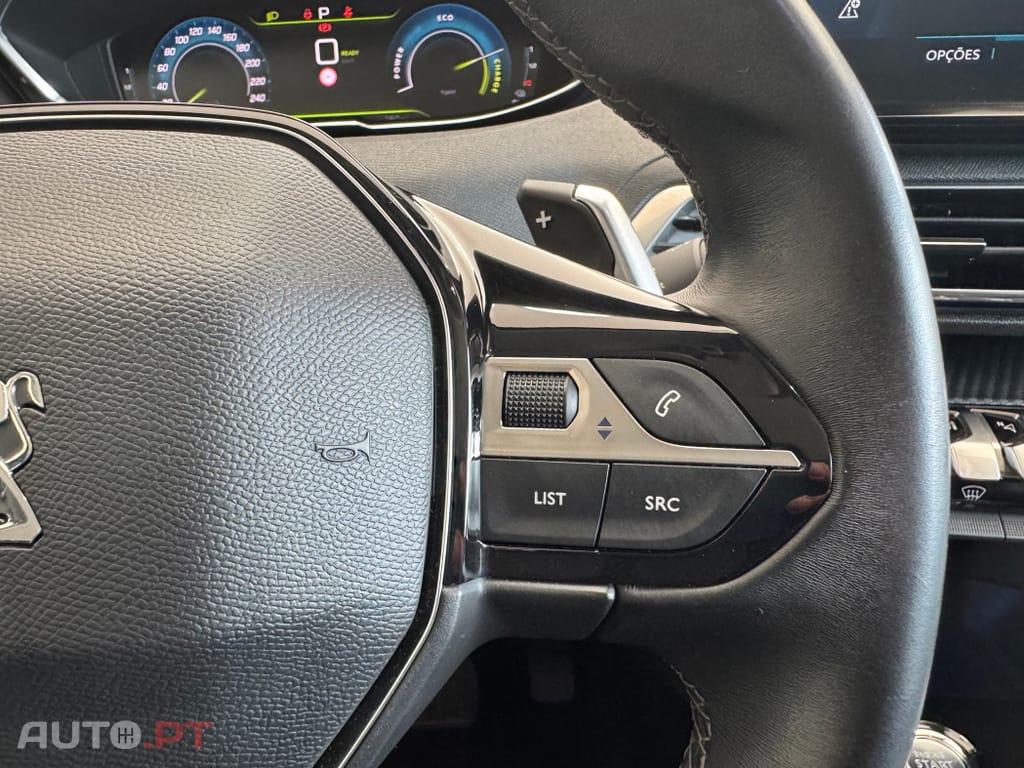 Peugeot 3008 1.6 Hybrid Active Pack e-EAT8