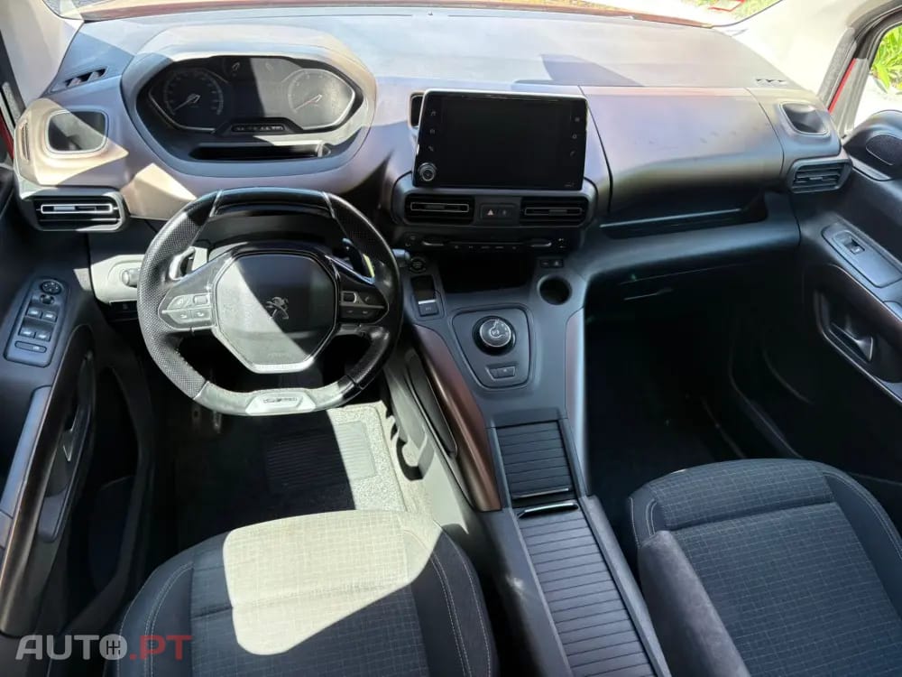 Peugeot Rifter 1.5 BlueHDi Long GT Line EAT8