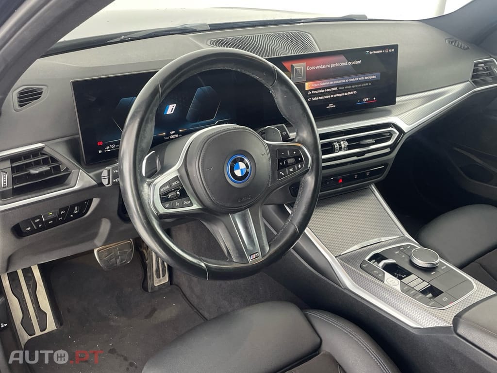 BMW 320 e Pack Desportivo M Auto