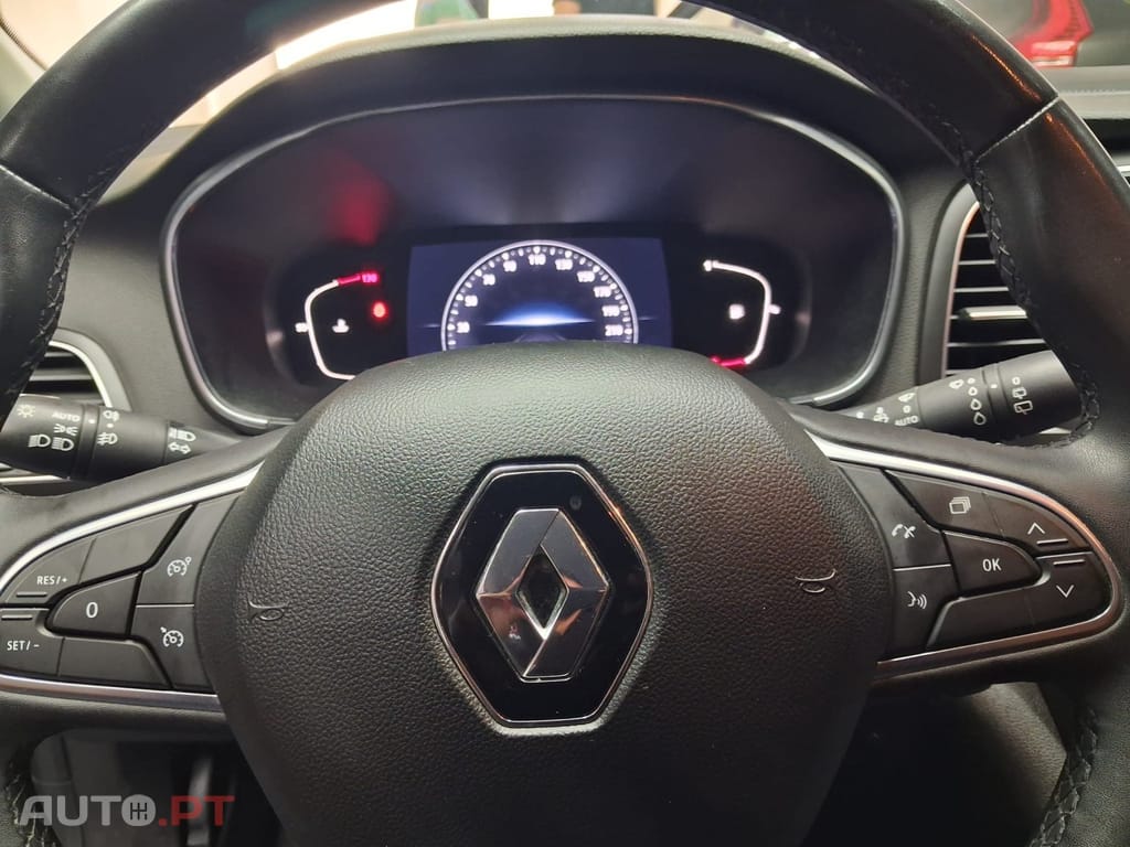 Renault Mégane 1.3 TCe Intens EDC
