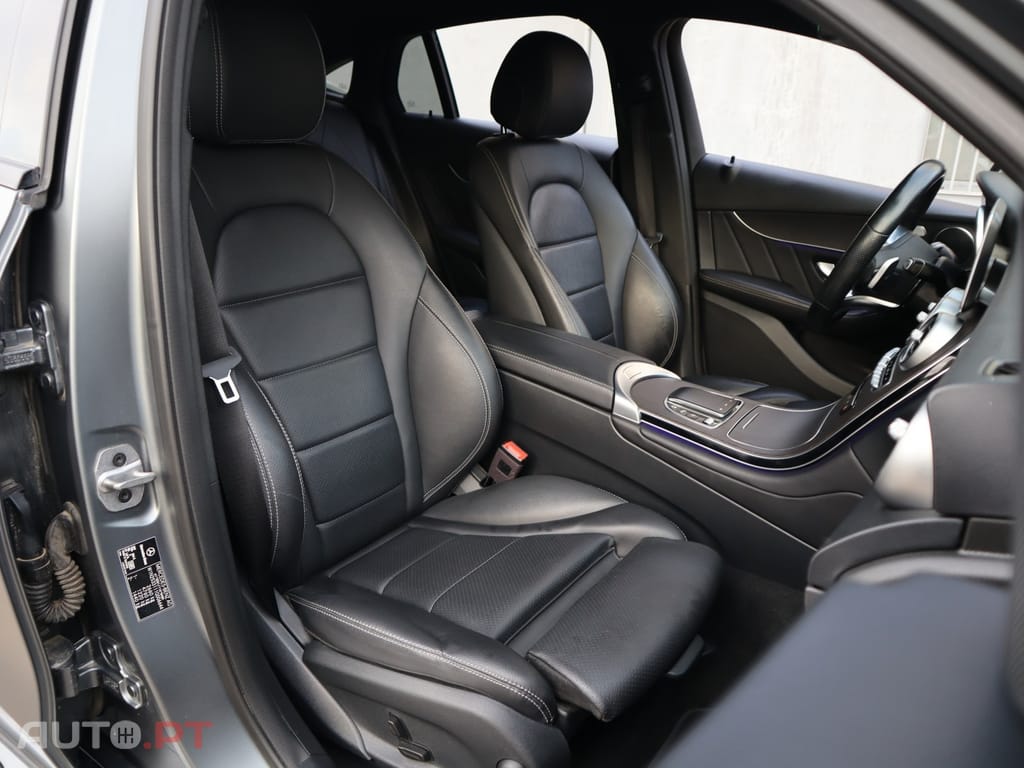 Mercedes-Benz GLC 300 de Coupe 4Matic 9G-TRONIC AMG Line