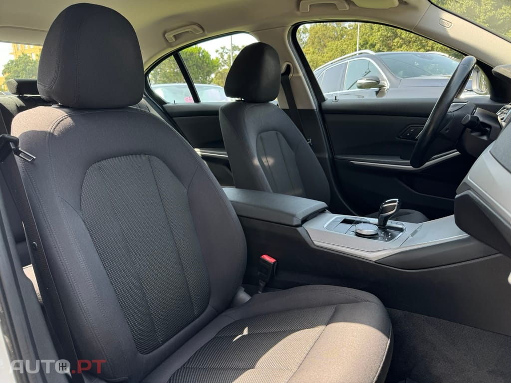 BMW 330 e Corporate Edition Auto
