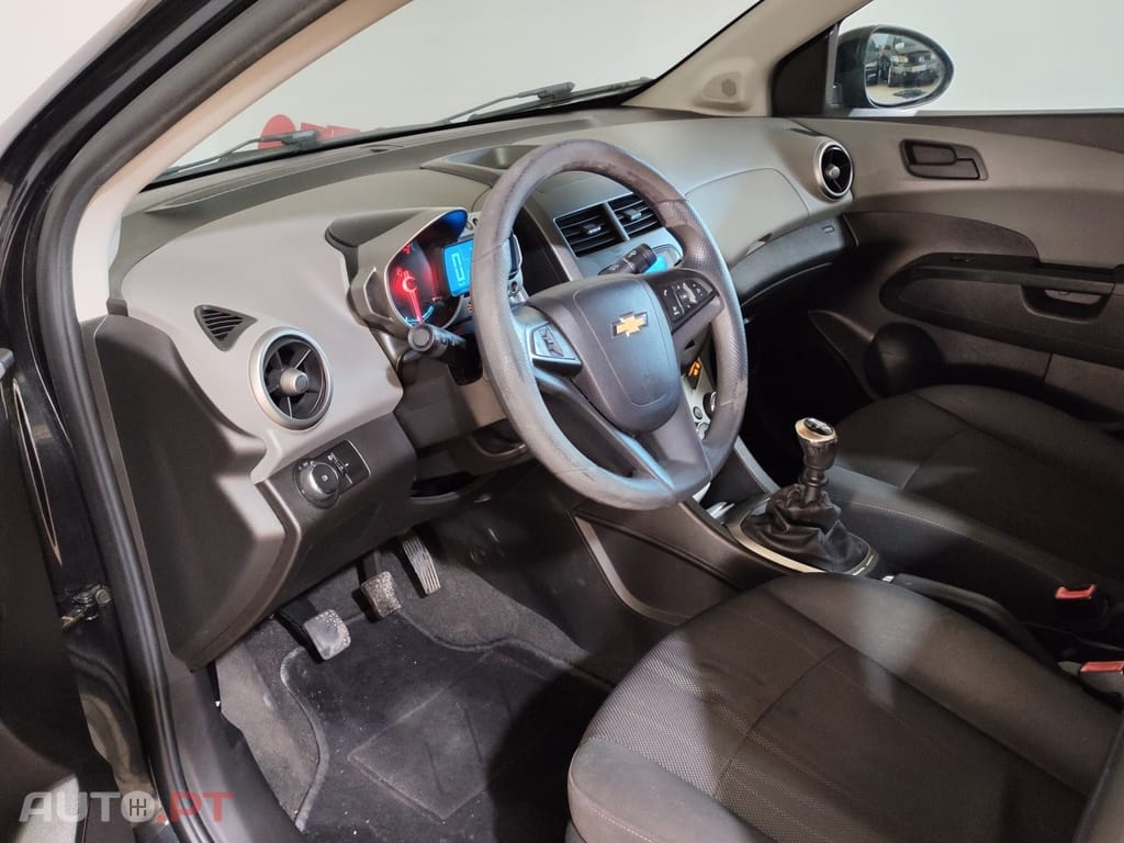 Chevrolet Aveo 1.2 LT